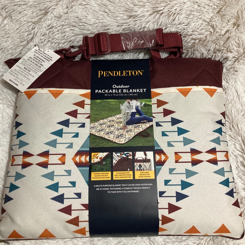 Pendleton 60x72 Outdoor Packable Blanket